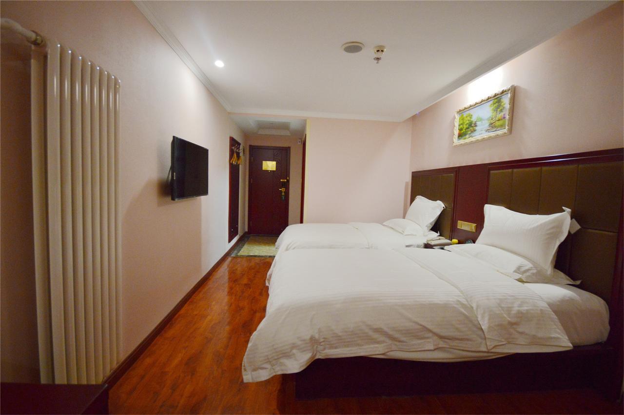 Greentree Inn Zhengzhou Xinzheng City Longhu Town Xiangyun Road Express Hotel Esterno foto