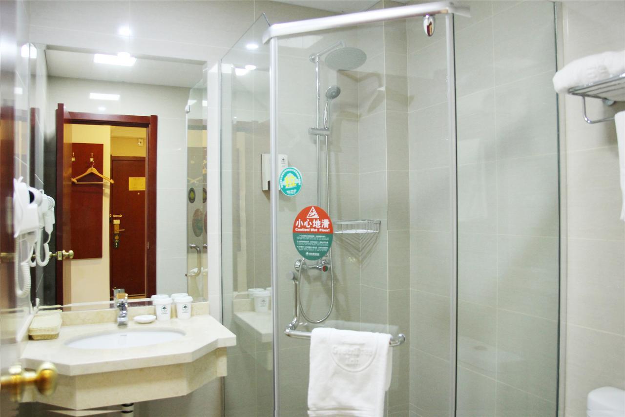 Greentree Inn Zhengzhou Xinzheng City Longhu Town Xiangyun Road Express Hotel Esterno foto