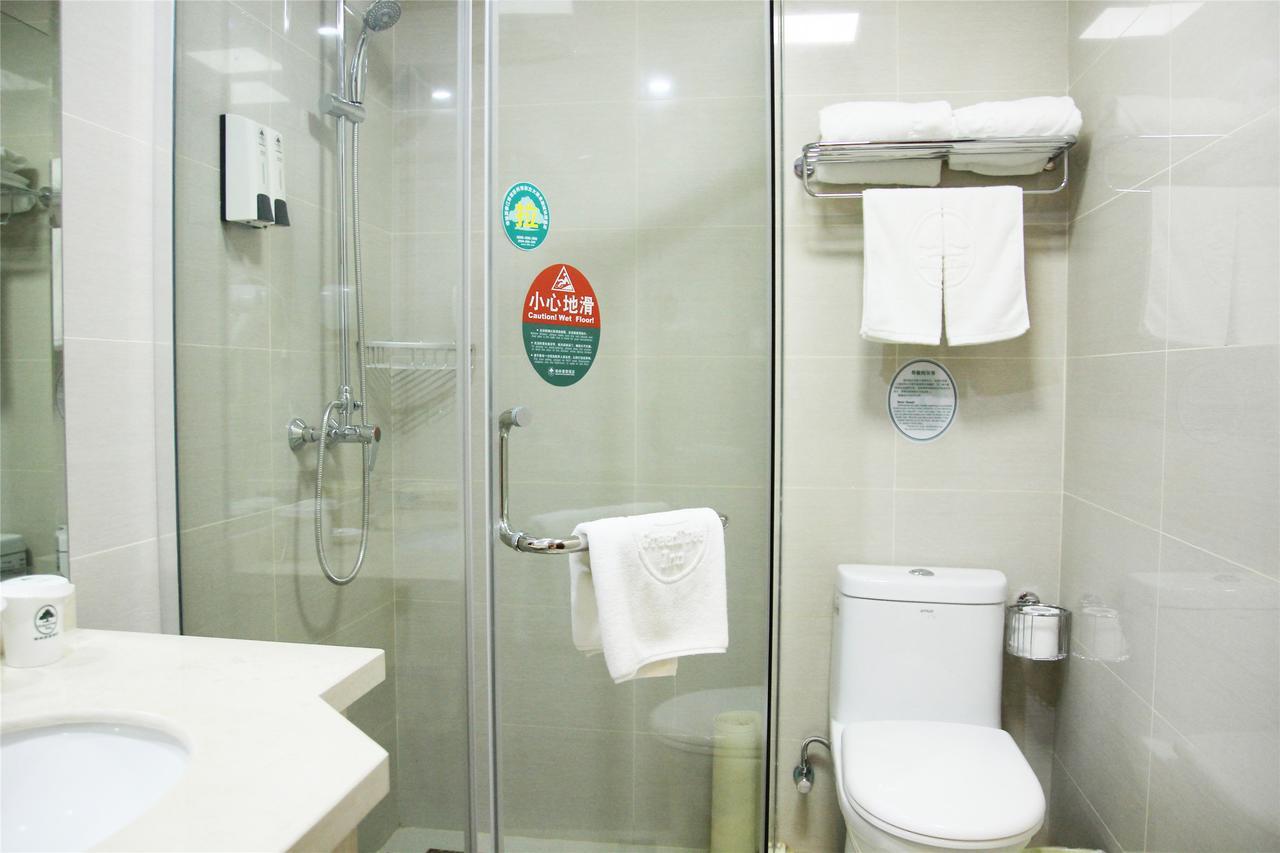 Greentree Inn Zhengzhou Xinzheng City Longhu Town Xiangyun Road Express Hotel Esterno foto