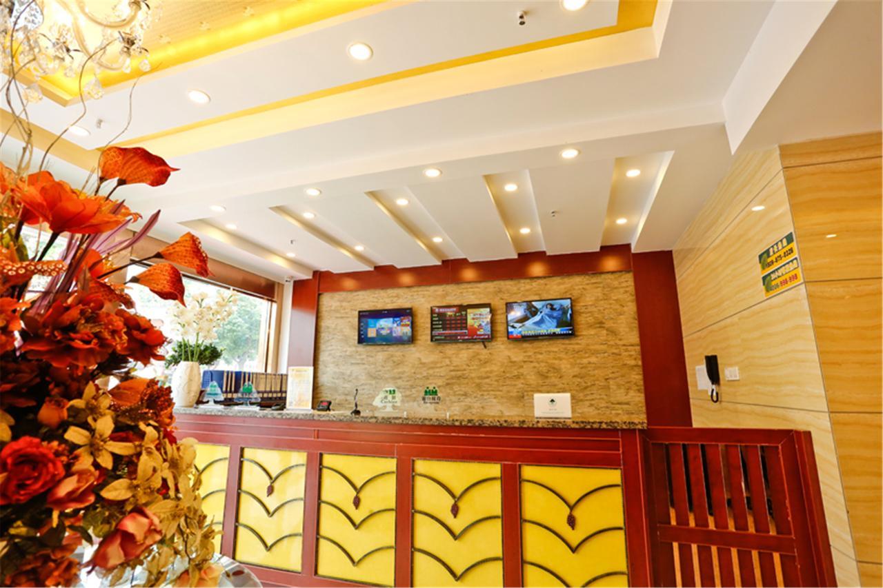 Greentree Inn Zhengzhou Xinzheng City Longhu Town Xiangyun Road Express Hotel Esterno foto